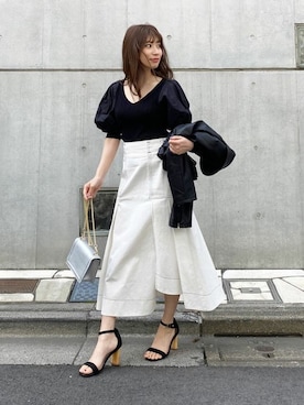「MERCURYDUO（マーキュリーデュオ）のアイテム（アクセサリー）」を使った、尼子ゆいさん（レディース・158cm）の春コーディネート