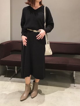 「ブラック×ベージュ」｜AYAさん（レディース・158cm）の秋コーディネート
