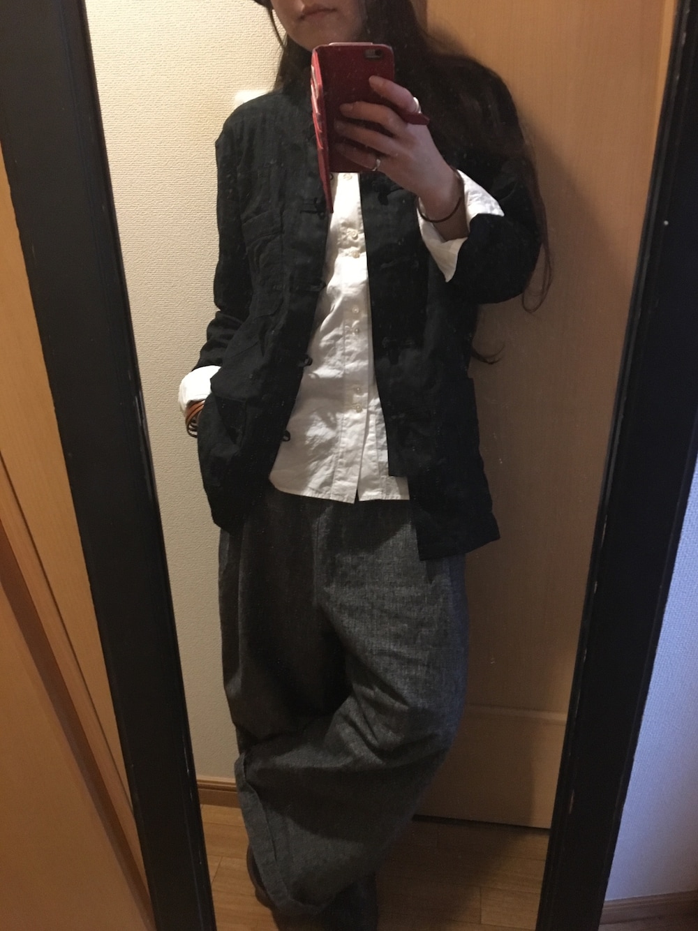 「RUDE GALLERY、ICHI antiquite’s、メンズ、ボーイな女」｜「RUDE GALLERYのアイテム（トップス、ブラック系）」を使った、____kita*さん（レディース・151cm）の冬コーディネートの1枚目の写真
