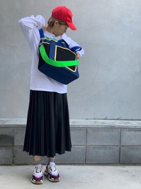 「100のアイテム（トートバッグ、ブルー系）」を使った、comachiさん（レディース・163cm）の冬コーディネート