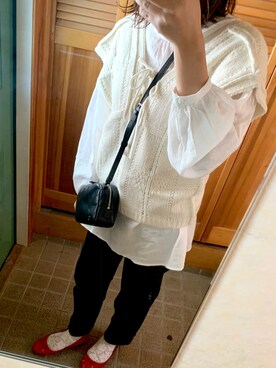 「Kastane（カスタネ）の編み上げジャガードベストSET（ニット/セーター、ホワイト系）」を使った、やっさんさん（レディース・158cm）の秋コーディネート