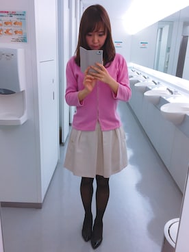 「STRAWBERRY-FIELDS（ストロベリーフィールズ）のアイテム（カーディガン/ボレロ）」を使った、Naoko さん（レディース・156cm）の冬コーディネート