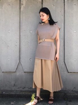 「ELENDEEK（エレンディーク）のニットセットサイドプリーツワンピース（ワンピース）」を使った、ELENDEEK新宿ルミネ店さん（レディース・160cm）の春コーディネート