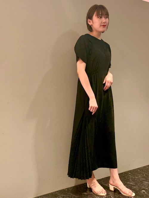 Elendeekelendeek新宿ルミネ店さんのワンピースを使ったコーディネート Zozotown