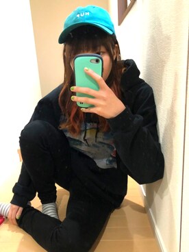 「HUF（ハフ）のESSENTIALS OG LOGO CV HAT　HUF CAP / ハフ キャップ（キャップ、グリーン系）」を使った、あめさんの春コーディネート