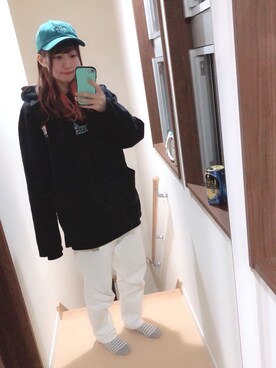 「HUF（ハフ）のESSENTIALS OG LOGO CV HAT　HUF CAP / ハフ キャップ（キャップ、グリーン系）」を使った、あめさんの春コーディネート