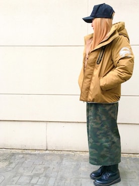 「AVIREX（アヴィレックス）のアイテム（ダウンジャケット/コート）」を使った、chihiroさん（レディース・151cm）の秋コーディネート