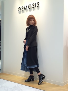 「OSMOSIS（オズモーシス）のシフォンレイヤードジャケット（テーラードジャケット）」を使った、OSMOSIS大分 ORIEさん（レディース・169cm）の冬コーディネート
