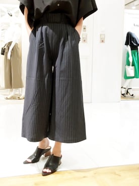 「simple」｜OSMOSIS大分 ORIEさん（レディース・169cm）の夏コーディネート