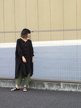 「OSMOSIS（オズモーシス）のアイテム（シャツワンピース）」を使った、OSMOSIS大分 ORIEさん（レディース・170cm）の春コーディネート