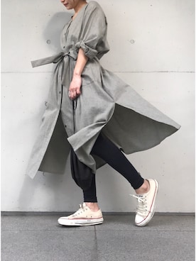 「KAMILI（カミリ）のアイテム（シャツワンピース、グリーン系）」を使った、KAMILi tomoko ogawaさん（レディース・157cm）の春コーディネート