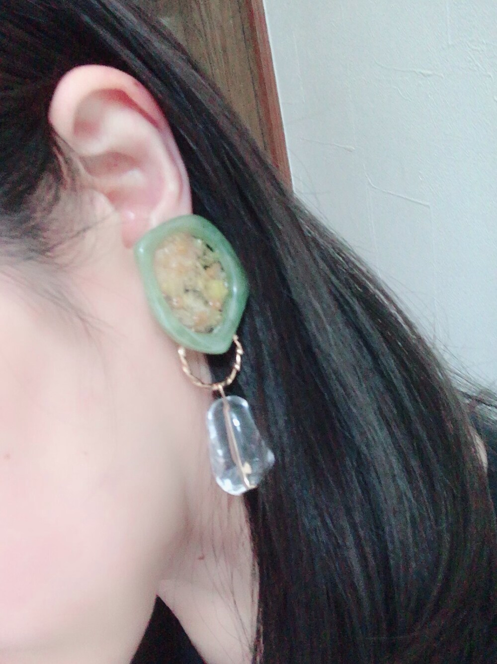 「アラフォー、ピアス、ドライフラワー」｜「no brandのアイテム（ピアス（両耳用）、グリーン系）」を使った、ちゃーまぁさん（レディース・162cm）の秋コーディネートの1枚目の写真