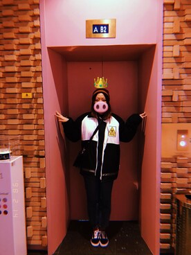 「VANS（バンズ）のアイテム（スニーカー、ブラック系）」を使った、D酱さん（レディース・170cm）の春コーディネート