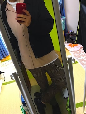 「SUGGESTION（サジェッション）のアイテム（パンツ）」を使った、ryootttaaさん（メンズ・172cm）の秋コーディネート