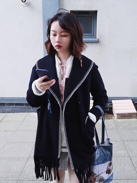「URBAN OUTFITTERS（アーバンアウトフィッターズ）のアイテム（スカート）」を使った、leilaさん（レディース・165cm）の春コーディネート