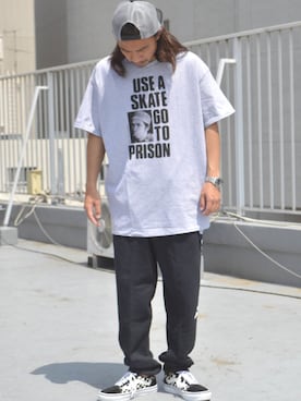 「THRASHER（スラッシャー）のアイテム（パンツ）」を使った、naotoさん（メンズ・172cm）の春コーディネート