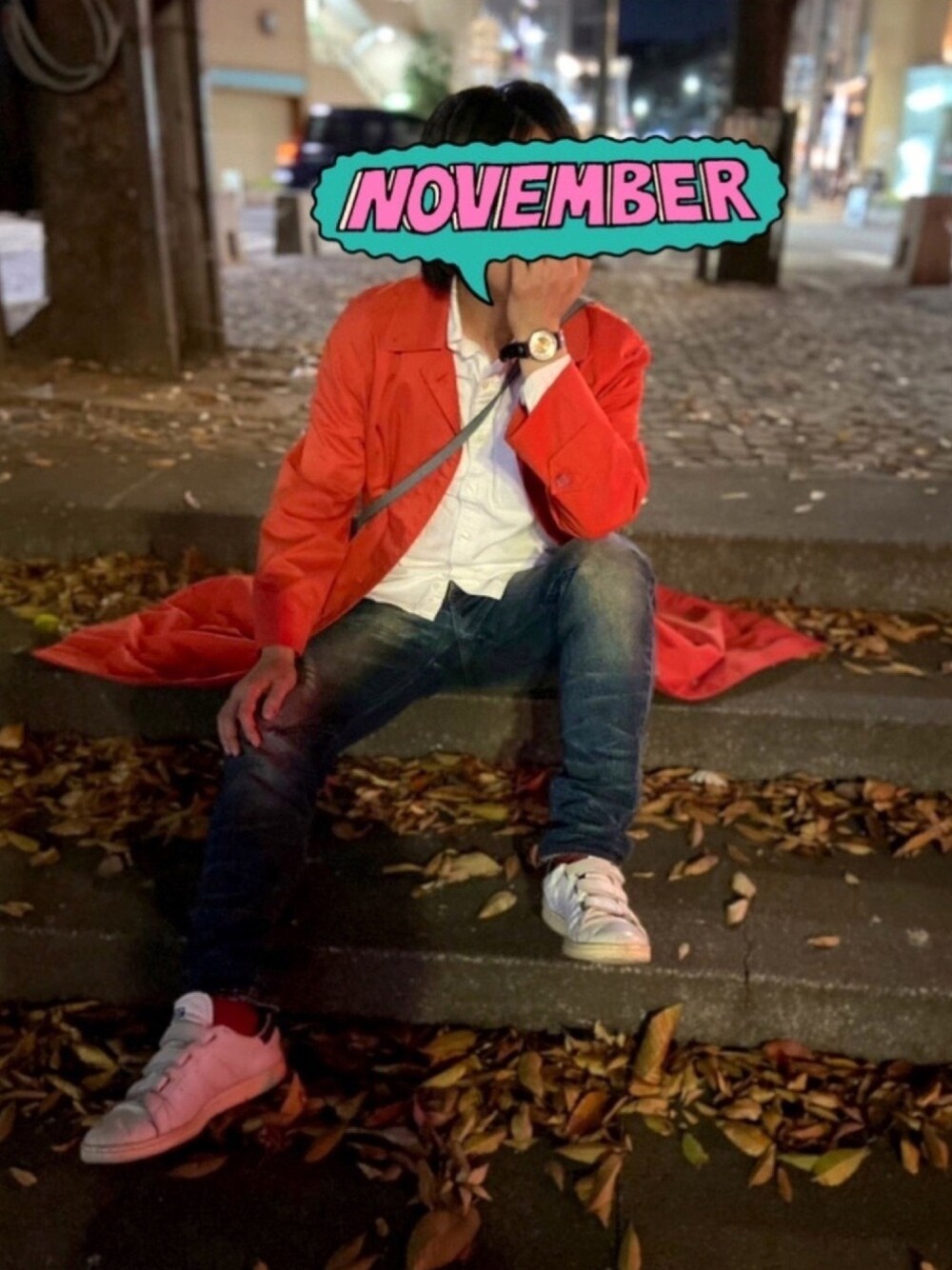 BURBERRYのステンカラーコート（レッド系）を使った人気ファッション