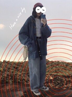 「UNIQLO（ユニクロ）のハイライズワイドストレートジーンズ（デニムパンツ）」を使った、carpetweed さん（レディース・163cm）の冬コーディネート