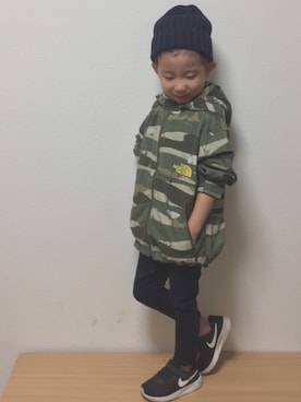 「5歳」｜「アイテム（ナイロンジャケット）」を使った、so__naさん（キッズ・100cm）の秋コーディネート