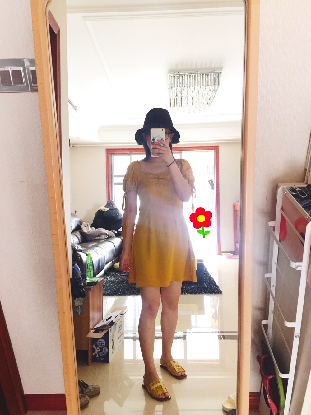 「HOWLのアイテム（チュニック、イエロー系）」を使った、屁噗噗さん（レディース・158cm）の夏コーディネートの1枚目の写真