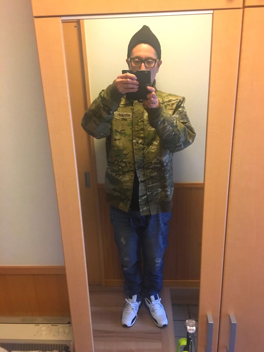 「nitraidのアイテム（ミリタリージャケット、その他）」を使った、shinoさん（メンズ・183cm）の冬コーディネートの1枚目の写真
