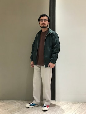 「ストレートパンツ」｜「アイテム（その他アウター）」を使った、nakaiさん（メンズ・168cm）の秋コーディネート