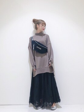 「PANTONE（パントーン）のアイテム」を使った、なかのんさん（レディース・151cm）の秋コーディネート