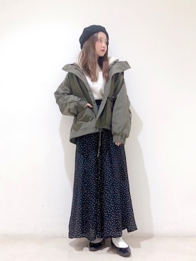 「カーキアウター」｜「アイテム（マウンテンパーカー）」を使った、なかのんさん（レディース・151cm）の冬コーディネート