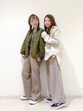 「ベージュパンツ」｜「アイテム（その他アウター）」を使った、なかのんさん（レディース・151cm）の冬コーディネート
