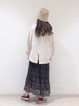 「earth music&ecology（アースミュージックアンドエコロジー）のシアー消しプリーツスカート ＊（スカート）」を使った、なかのんさん（レディース・150cm）の秋コーディネート