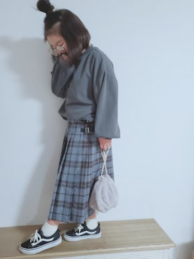 「キルトスカート」｜「アイテム（スウェット）」を使った、miiiiiri*さん（キッズ・125cm）の秋コーディネート