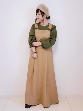 「sakishimatokyo（サキシマトーキョー）のアイテム（ジャンパースカート）」を使った、パン粉さん（レディース・151cm）の秋コーディネート