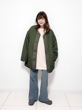 「GUコーデ」｜「アイテム（ミリタリージャケット）」を使った、パン粉さん（レディース・151cm）の秋コーディネート