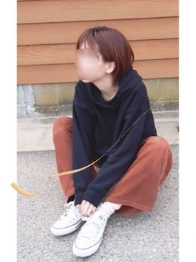 「CONVERSE（コンバース）のCONVERSE NEXTAR 110 OX（スニーカー）」を使った、あんさん（レディース・160cm）の冬コーディネート