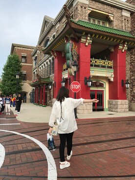 「うしろ姿」｜「アイテム（サンダル）」を使った、じゅりあさん（レディース・153cm）の夏コーディネート