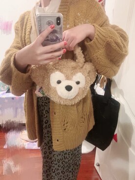 「Disney（ディズニー）のアイテム（トートバッグ、ブラウン系）」を使った、momokoさん（レディース・164cm）の秋コーディネート