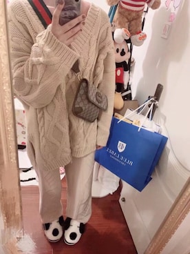 「Kastane（カスタネ）のアイテム（ニット/セーター、ベージュ系）」を使った、momokoさん（レディース・164cm）の秋コーディネート