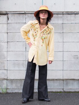 スラックスを使った 70年代 のメンズ人気ファッションコーディネート Wear