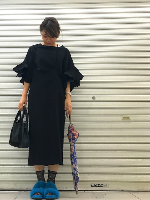 COVIS ローズバッド ファーサンダル　37 ROSE BUD（ローズバッド）の「(COVIS)ファーサンダル（サンダル）」 - WEAR