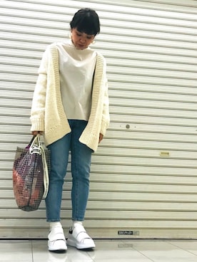 「ZOZO（ゾゾ）のスリムテーパードデニムパンツ［WOMEN］（デニムパンツ）」を使った、おはぎ❇︎さんさん（レディース・154cm）の秋コーディネート