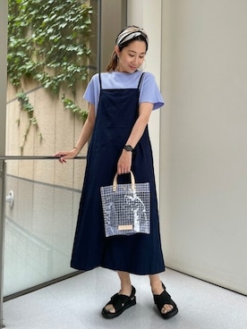 「シップス」｜「アイテム（ジャンパースカート）」を使った、橋本さん（レディース・162cm）の春コーディネート