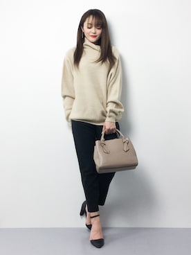 「Blue Standard （ブルースタンダード）のアイテム」を使った、三上玲奈さん（レディース・165cm）の冬コーディネート