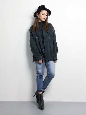 三上玲奈さんのコーディネート