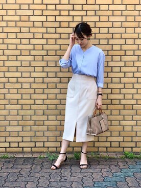 「le.coeur blanc（ルクールブラン）のべっ甲ハンドルパンチングバッグ（Handbag、ピンク系）」を使った、ルクールブランルミネ荻窪店スタッフさん（レディース・160cm）の夏コーディネート