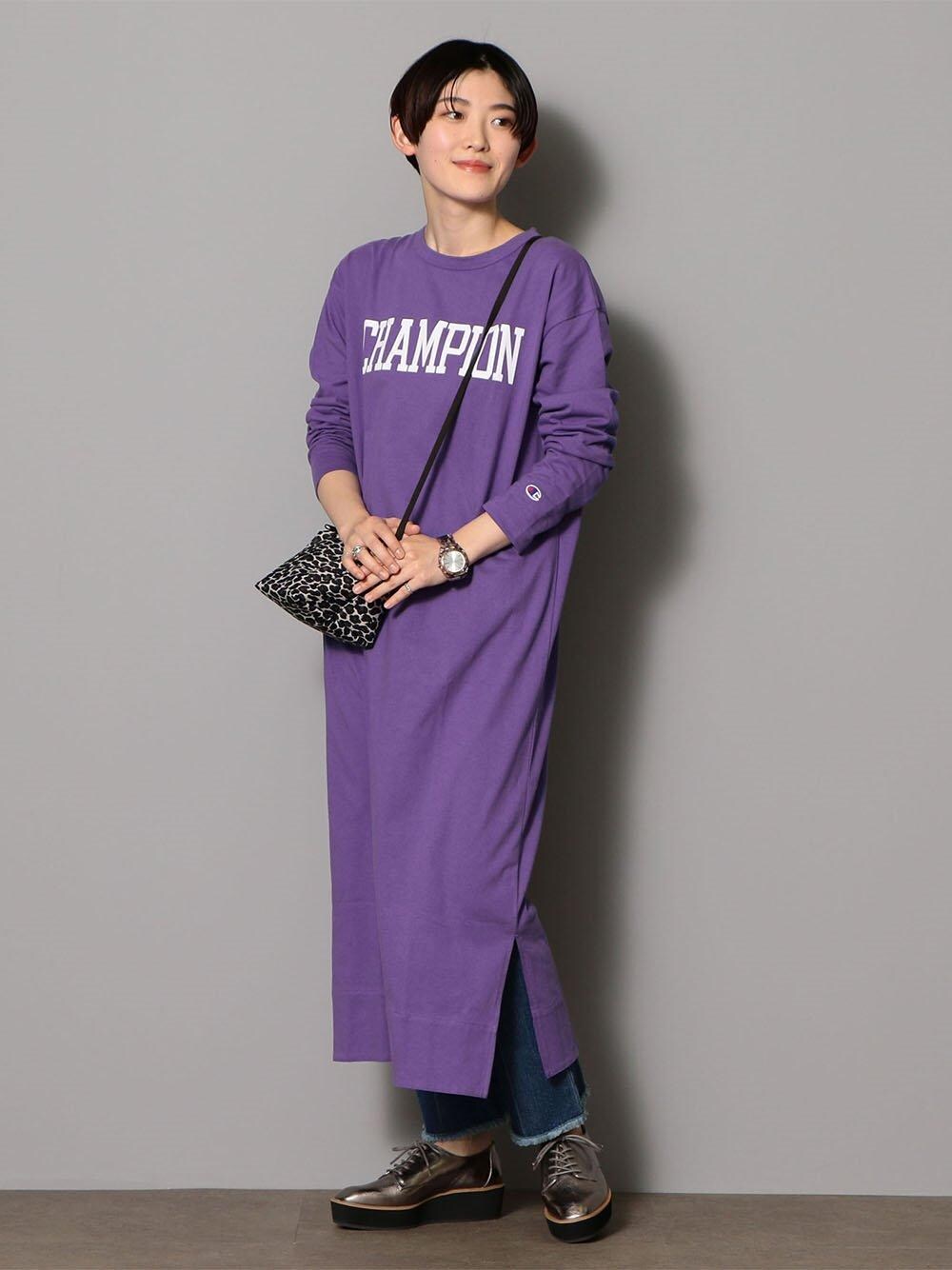 「casual」｜「green label relaxingのFM プラット レースアップ フラットシューズ(4.5cm)（ドレスシューズ、シルバー系）」を使った、高瀬　亜紀さん（レディース・161cm）の夏コーディネートの1枚目の写真