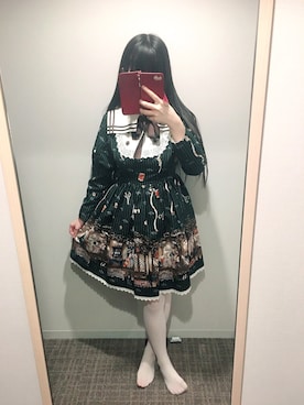 Violet Wongさんのコーディネート