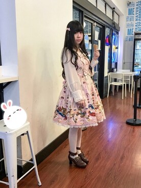 Violet Wongさんのコーディネート