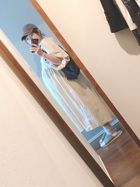 「CHUMS（チャムス）のアイテム（ボディバッグ/ウエストポーチ）」を使った、小林さん（レディース・156cm）の冬コーディネート
