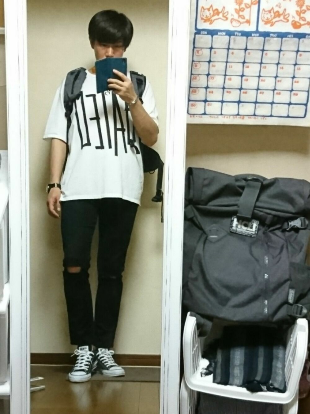 「シンプルコーデ、ゆるコーデ、Tシャツ、夏、STUDIOUS SELECT(STUDIOUS SELECT)、WEGO、LAD MUSICIAN、converse、ASSOV」｜「LAD MUSICIANの【LAD MUSICIAN】HATEU（Tシャツ/カットソー、ホワイト系）」を使った、ゆっきーさん（メンズ・173cm）の夏コーディネートの1枚目の写真