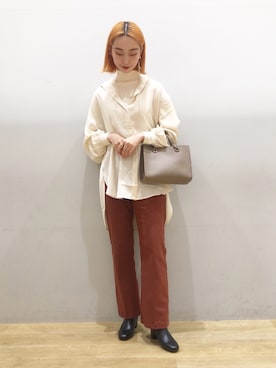 「earth music&ecology（アースミュージックアンドエコロジー）のORiental TRaffic スクエアトウブーツ ＊（ブーツ）」を使った、MIYABEさん（レディース・163cm）の冬コーディネート